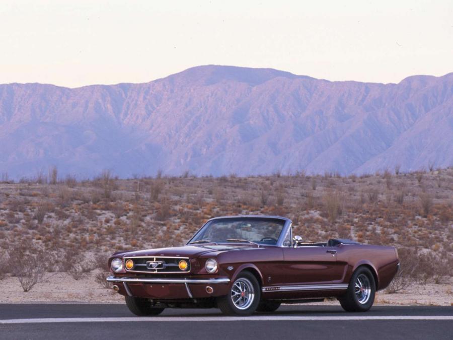  Ford Mustang K-Code Convertible 1965 года  (фото 3 из 3)